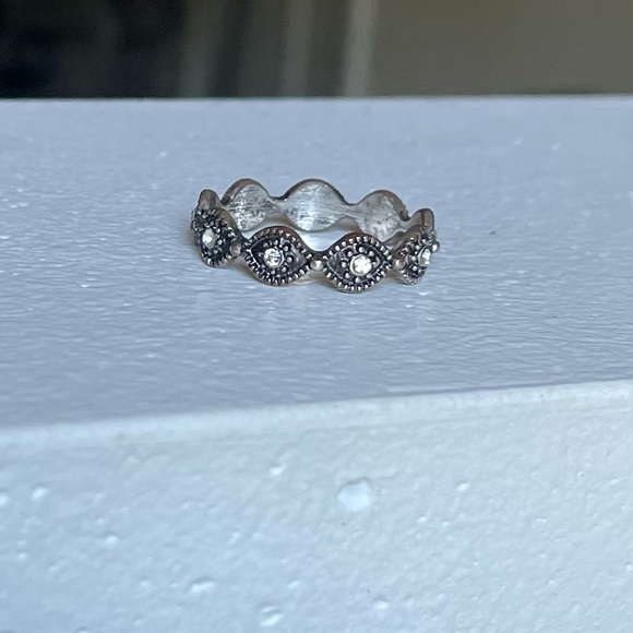 EARTHBOUND Platinum Rings - Picture 3 of 4